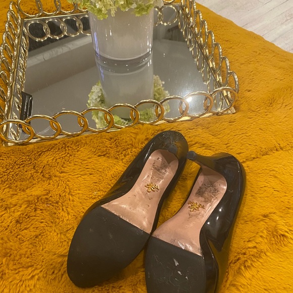 Prada semi round toe heels size 36 used condition - Picture 13 of 16
